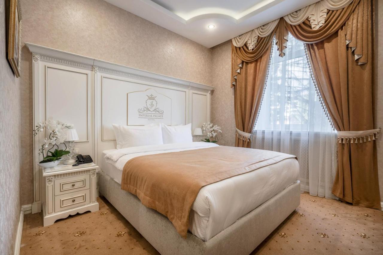 Imperial Palace Hotel Minsk Eksteriør billede