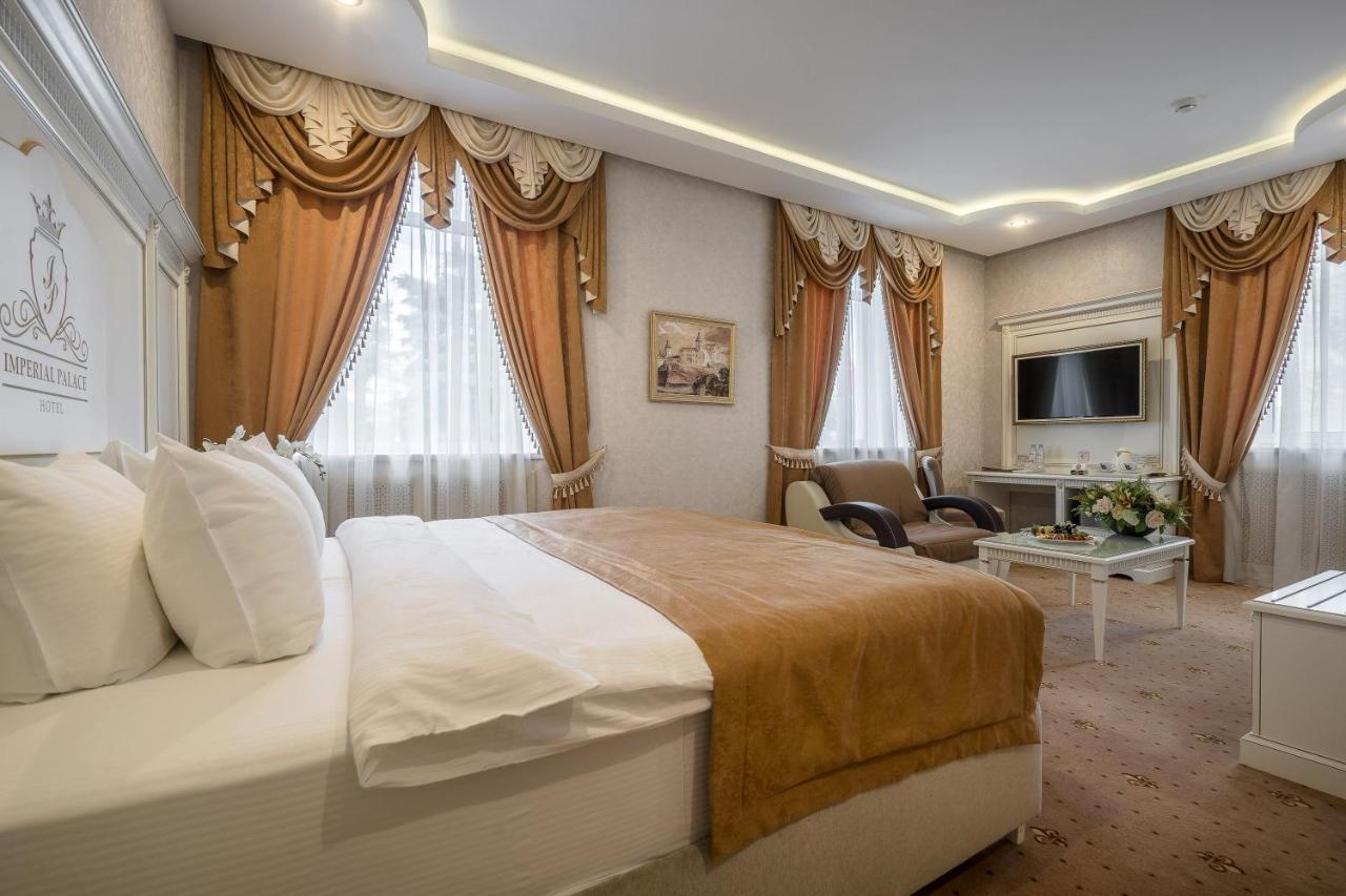 Imperial Palace Hotel Minsk Eksteriør billede