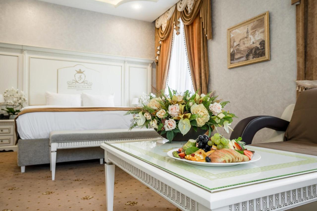 Imperial Palace Hotel Minsk Eksteriør billede
